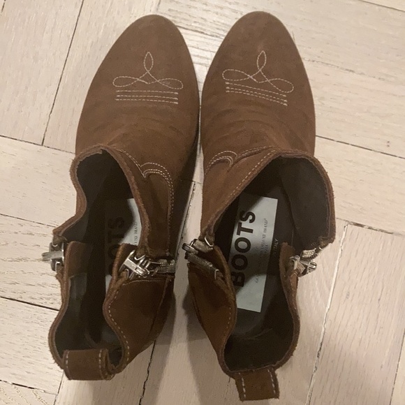 Golden Goose Ankle Boots - Picture 7 of 10